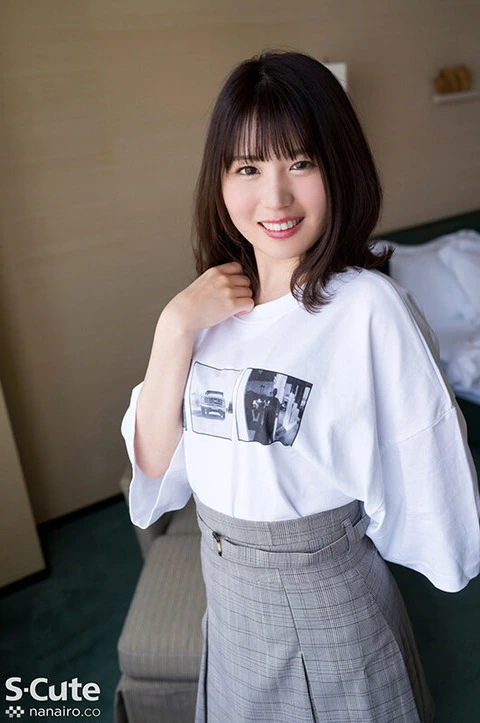 Hikari Yui 01